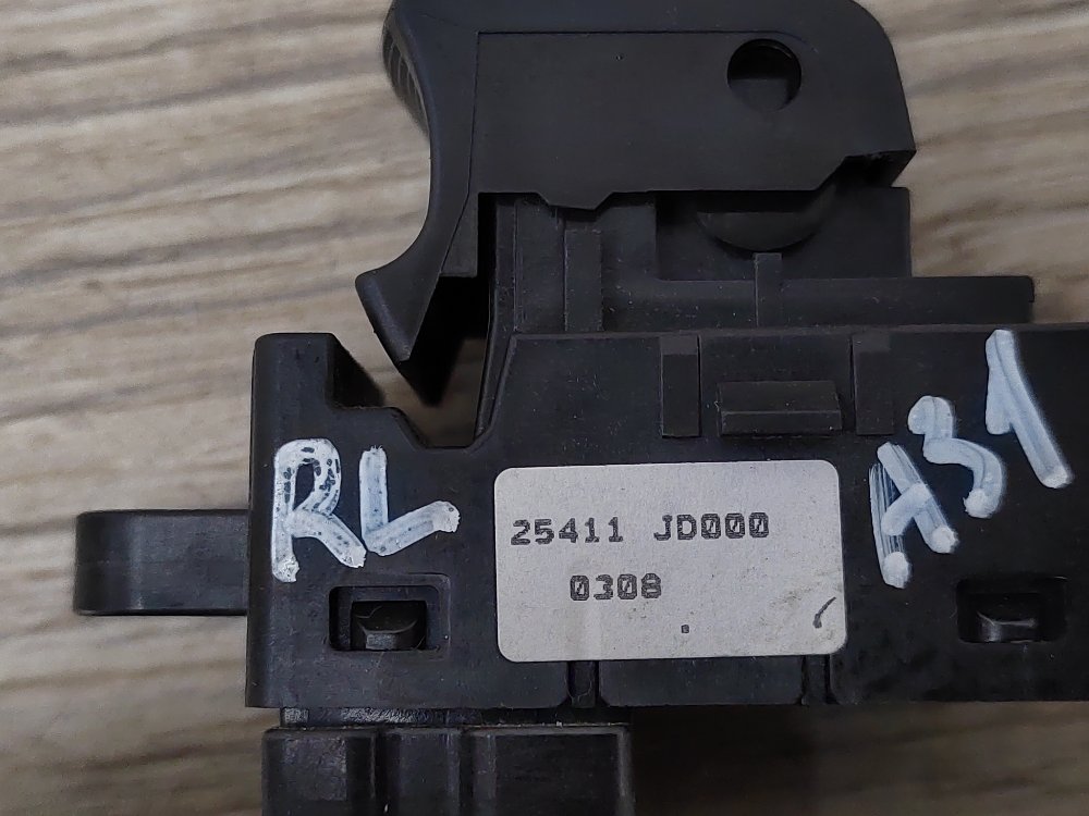 Кнопка стеклоподъемника, 400 рублей, Москва