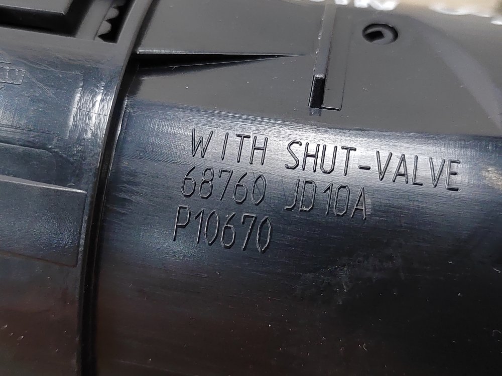 Дефлектор в торпедо, 300 рублей, Москва