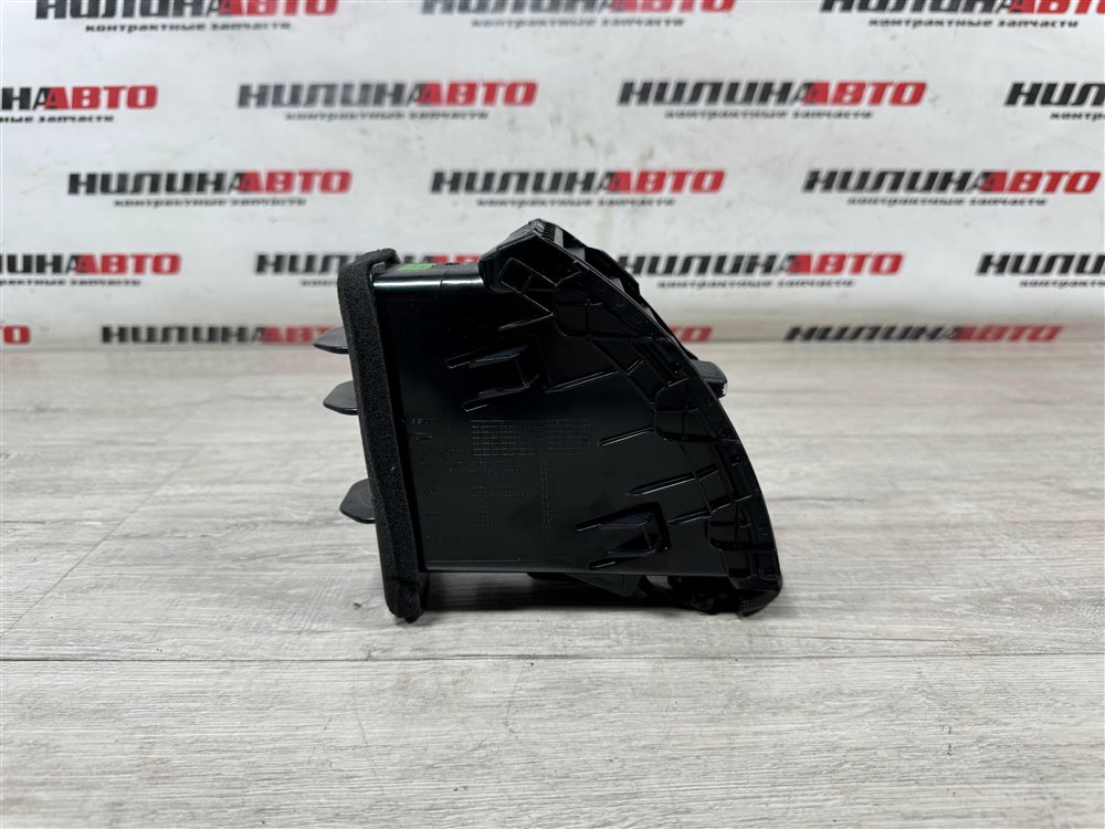 Дефлектор в торпедо центральный, 500 рублей, Севастополь