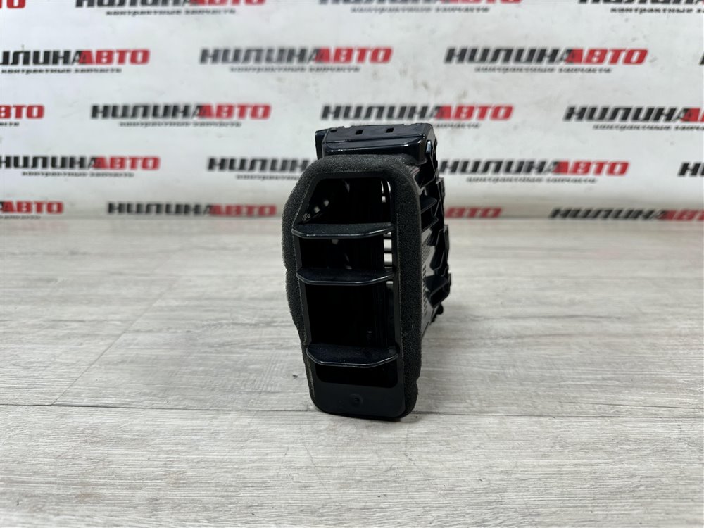 Дефлектор в торпедо центральный, 500 рублей, Севастополь