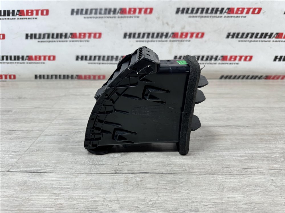 Дефлектор в торпедо центральный, 500 рублей, Севастополь