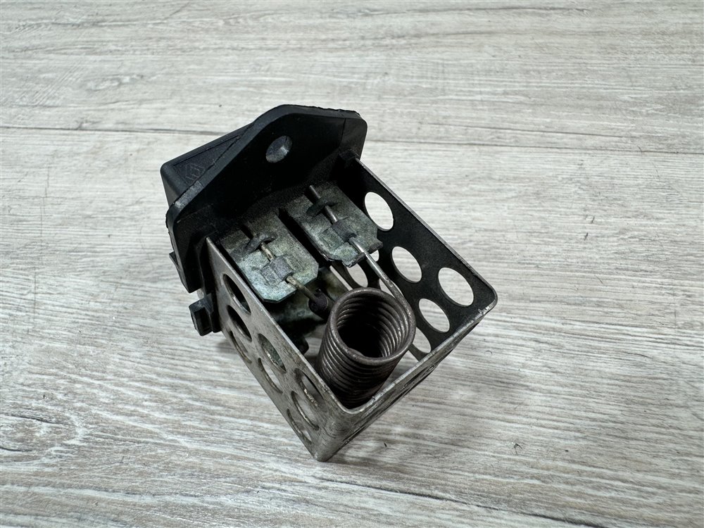 Резистор вентилятора охлаждения, 500 рублей, Севастополь