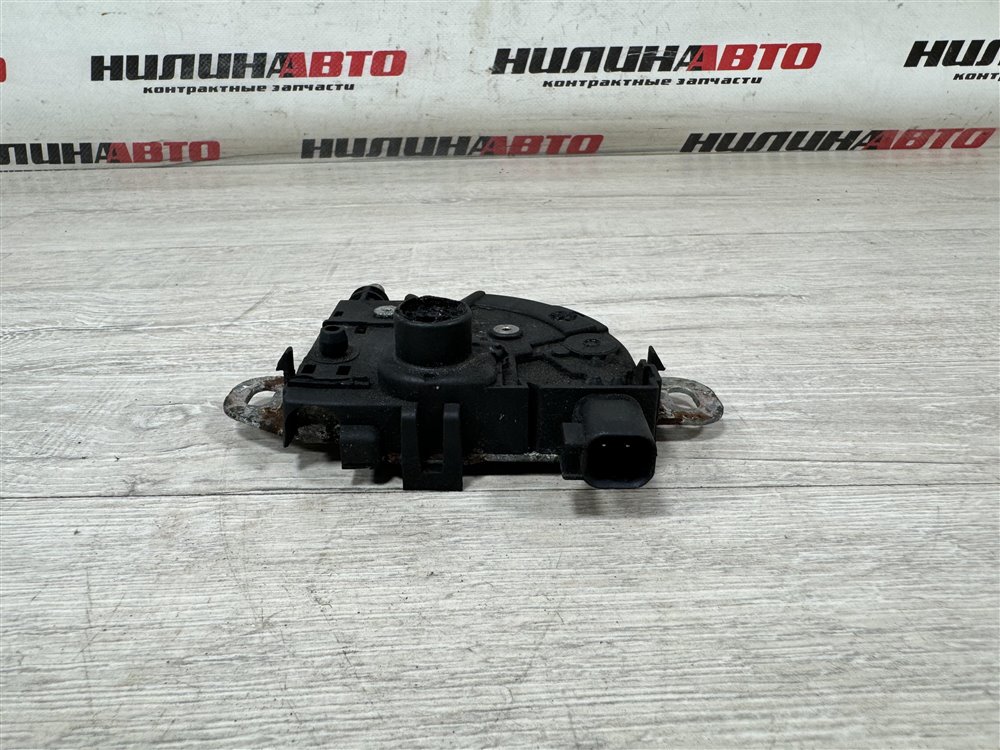 Замок капота, 800 рублей, Севастополь