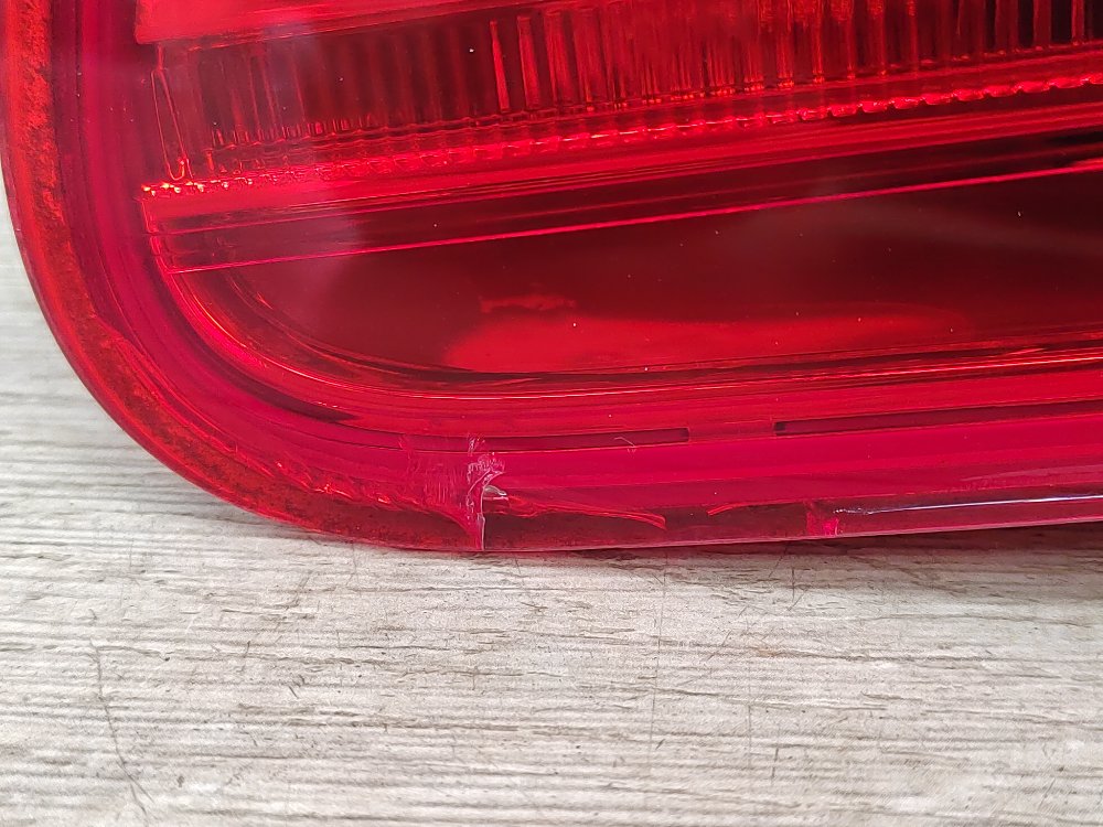 Фонарь в крышку багажника, 1500 рублей, Москва