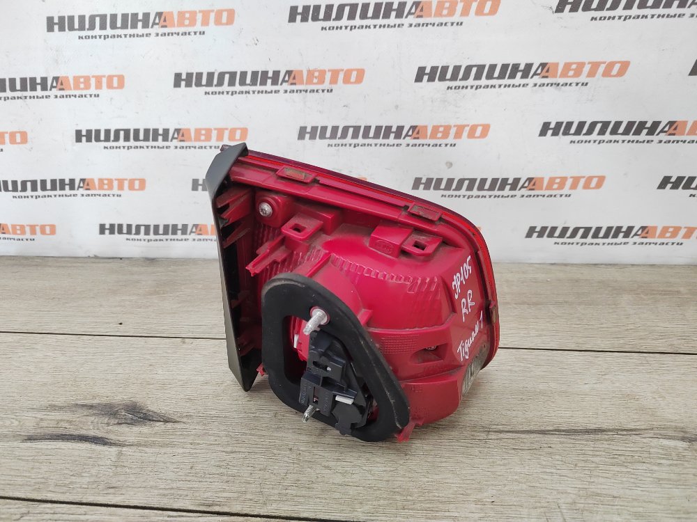 Фонарь в крышку багажника, 1500 рублей, Москва