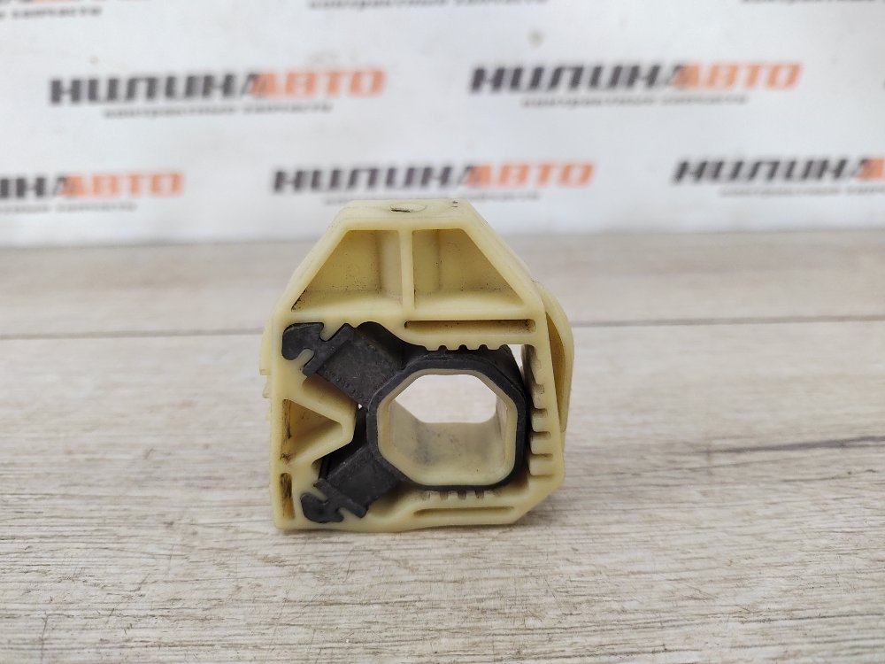 Крепление радиатора, 450 рублей, Москва