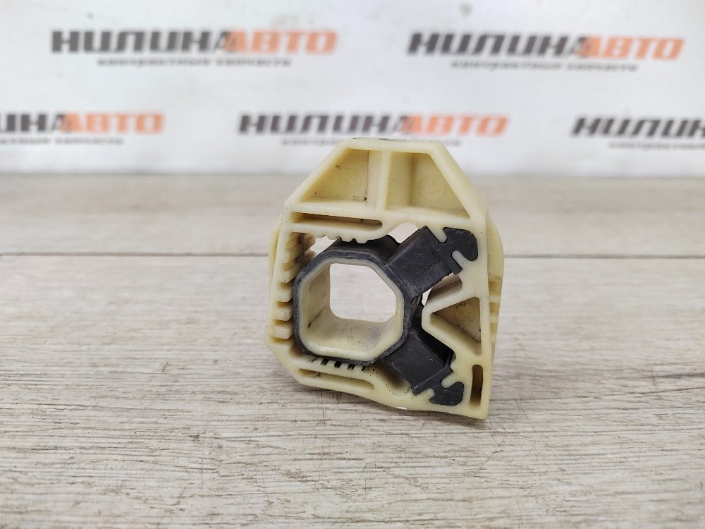 Крепление радиатора, 450 рублей, Москва