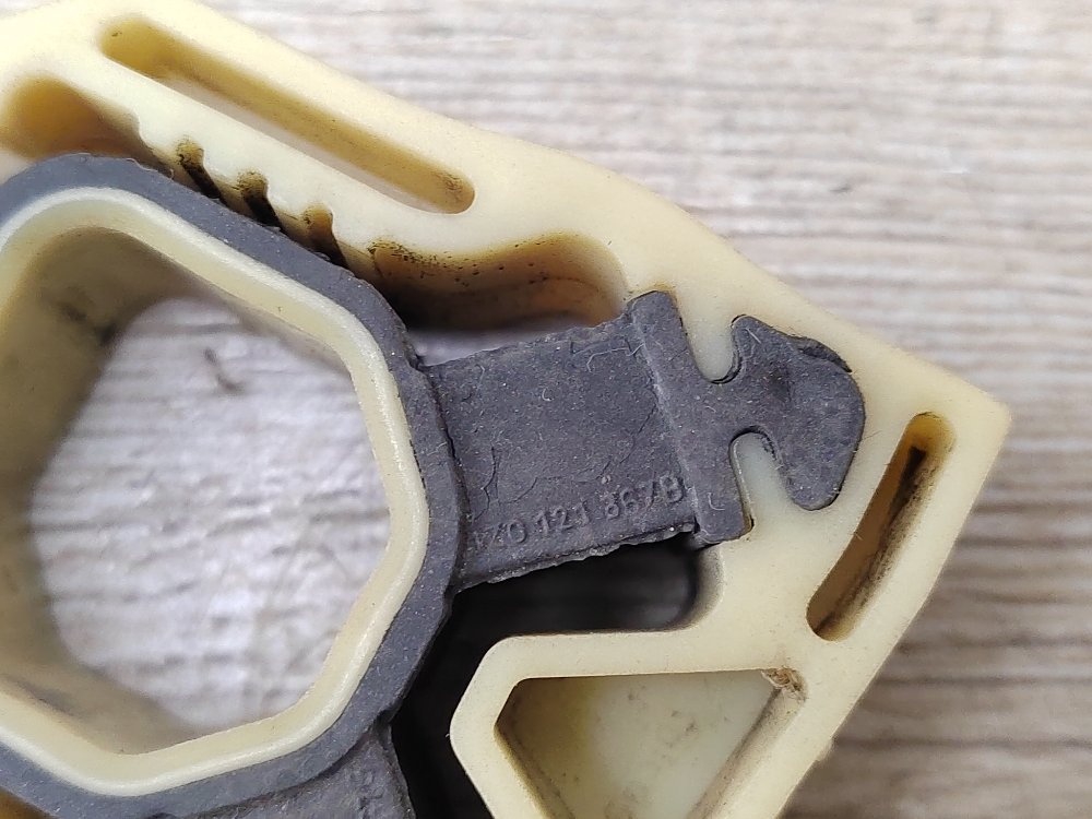 Крепление радиатора, 450 рублей, Москва