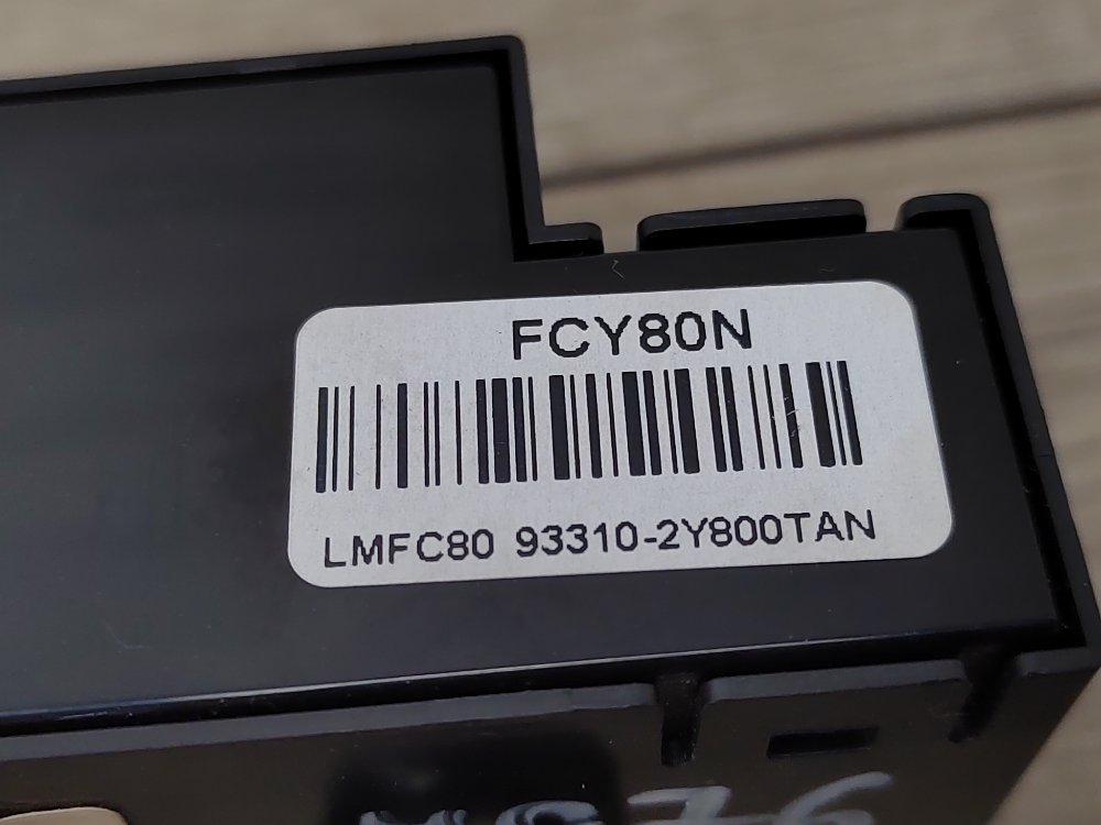 Кнопка обогрева сидений, 1000 рублей, Москва