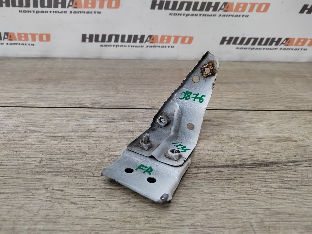 Кронштейн крыла, 800 рублей, Москва