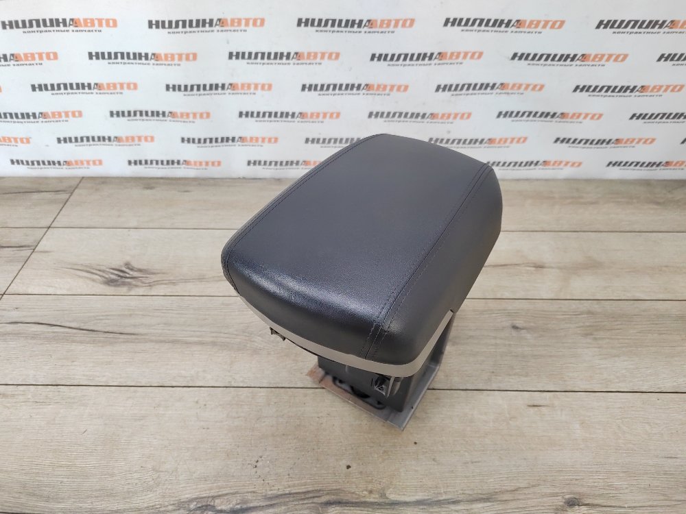 Подлокотник, 3000 рублей, Москва