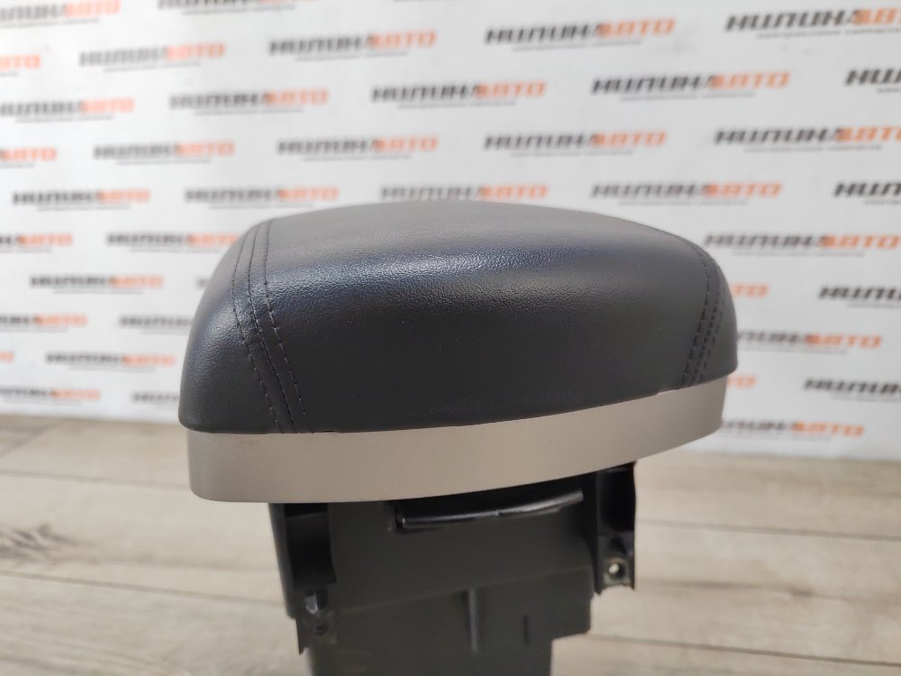 Подлокотник, 3000 рублей, Москва