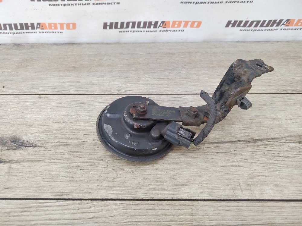 Звуковой сигнал, 800 рублей, Москва