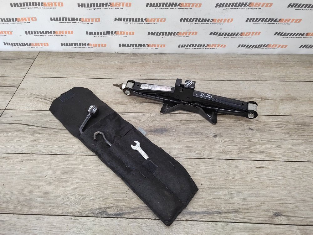 Домкрат, 3000 рублей, Москва