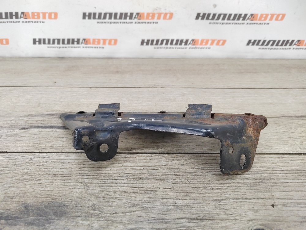 Кронштейн фары, 500 рублей, Москва