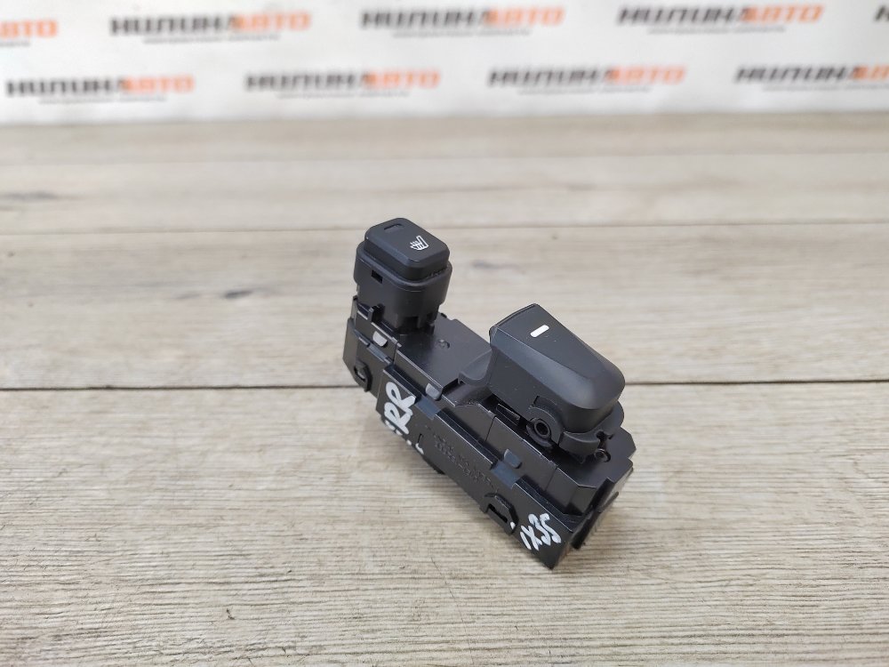 Кнопка стеклоподъемника, 1100 рублей, Москва