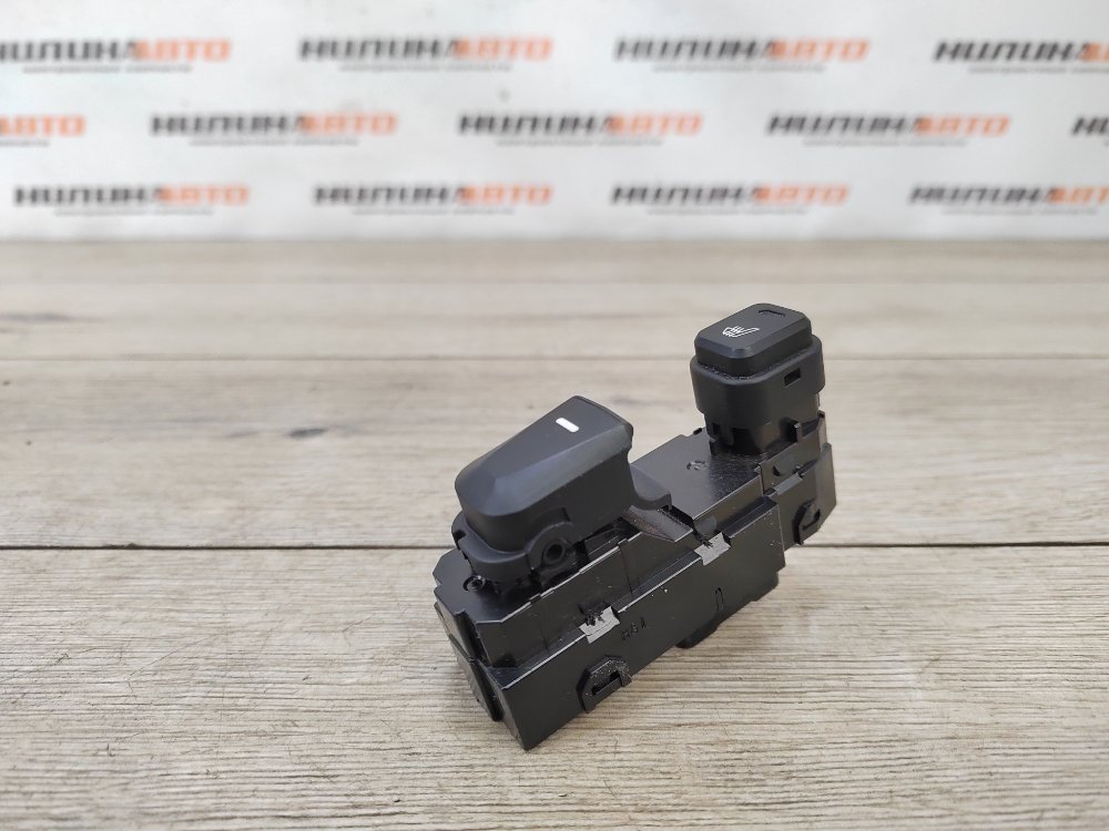 Кнопка стеклоподъемника, 1100 рублей, Москва