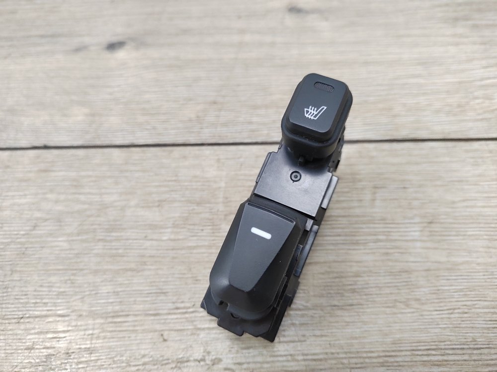 Кнопка стеклоподъемника, 1100 рублей, Москва