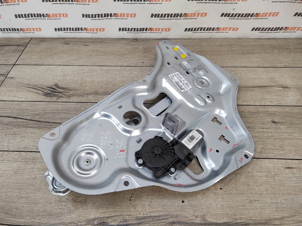 Стеклоподъемник, 2000 рублей, Москва