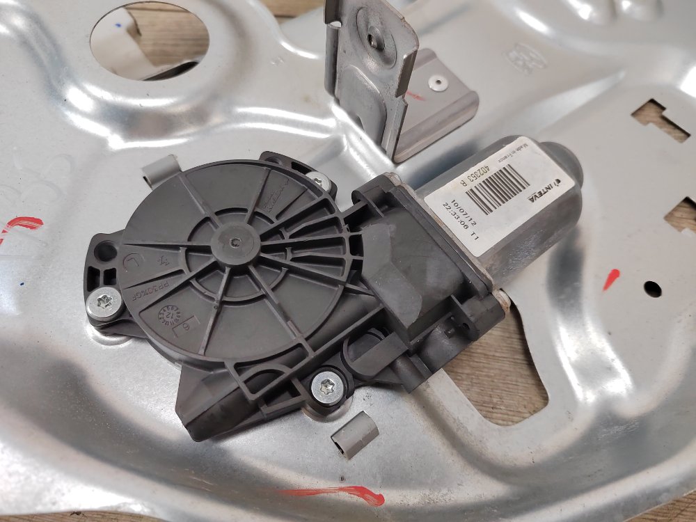 Стеклоподъемник, 2000 рублей, Москва