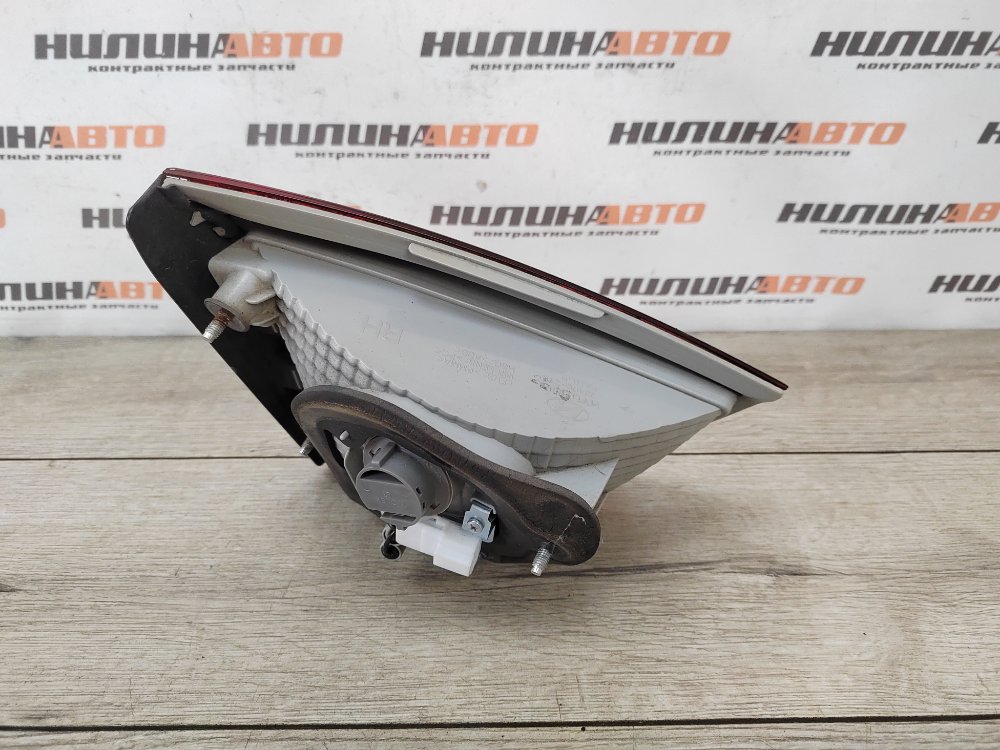 Фонарь в крышку багажника, 3800 рублей, Москва