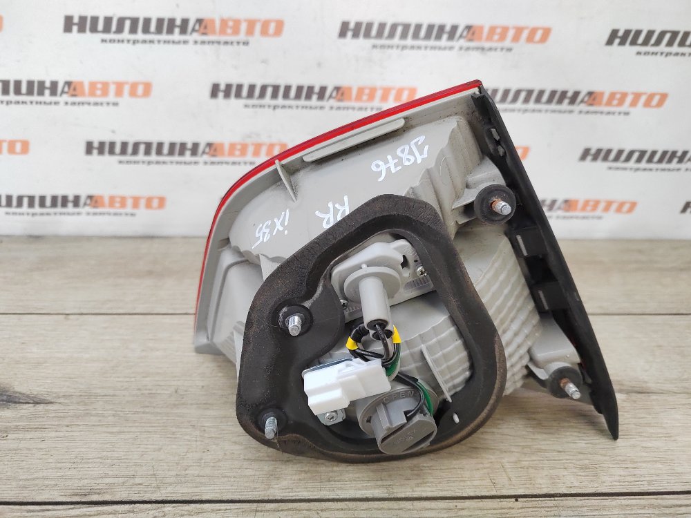 Фонарь в крышку багажника, 3800 рублей, Москва