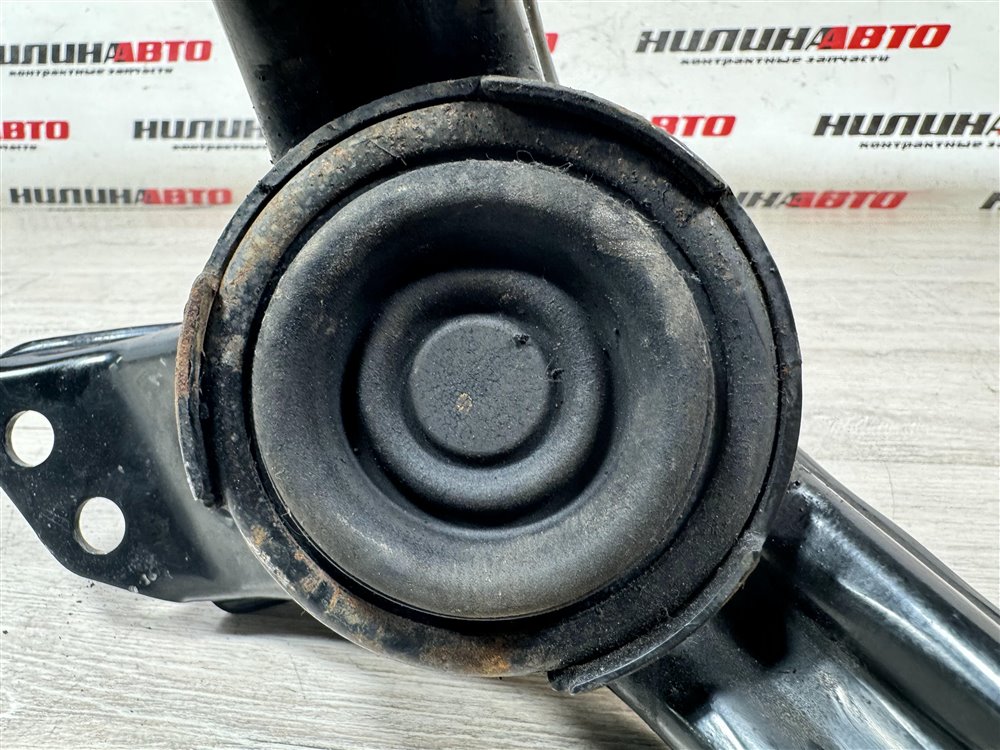 Подушка двигателя, 2000 рублей, Севастополь