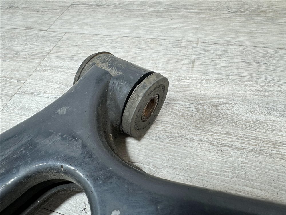 Рычаг передний нижний, 1500 рублей, Севастополь