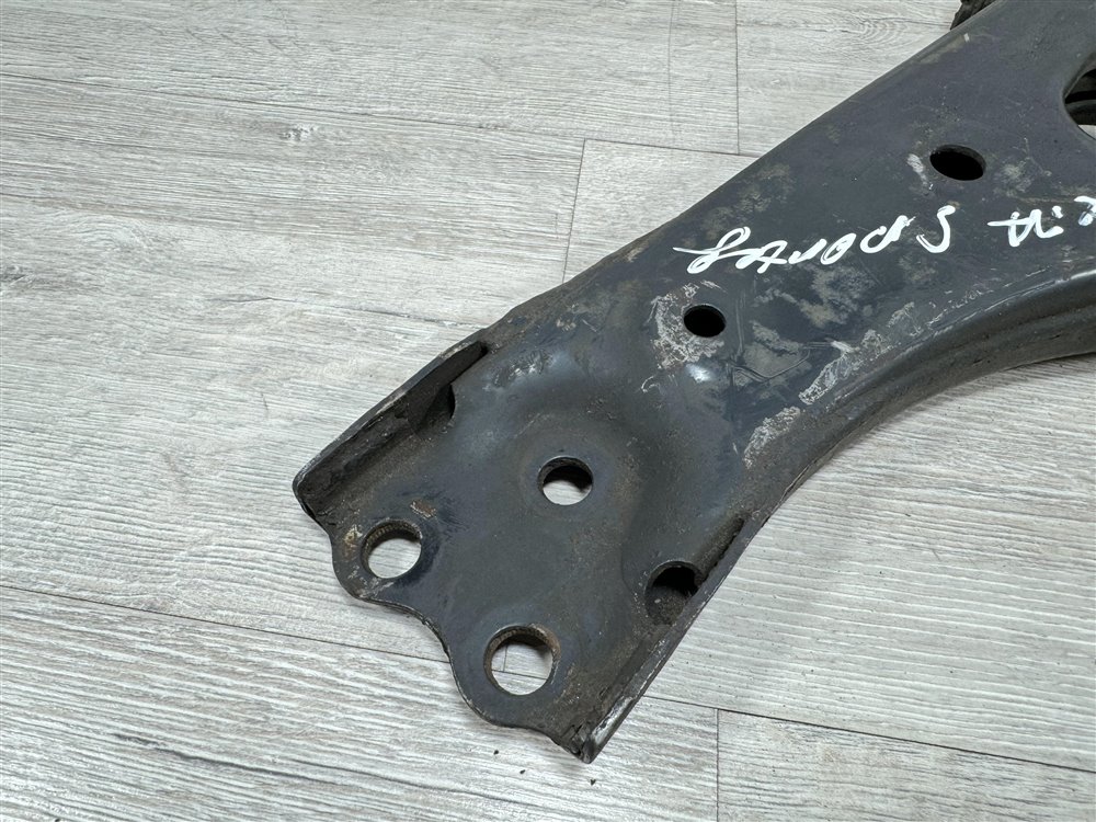 Рычаг передний нижний, 1500 рублей, Севастополь