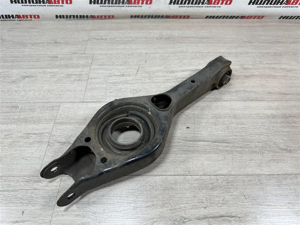 Рычаг задней подвески под пружину, 3000 рублей, Севастополь