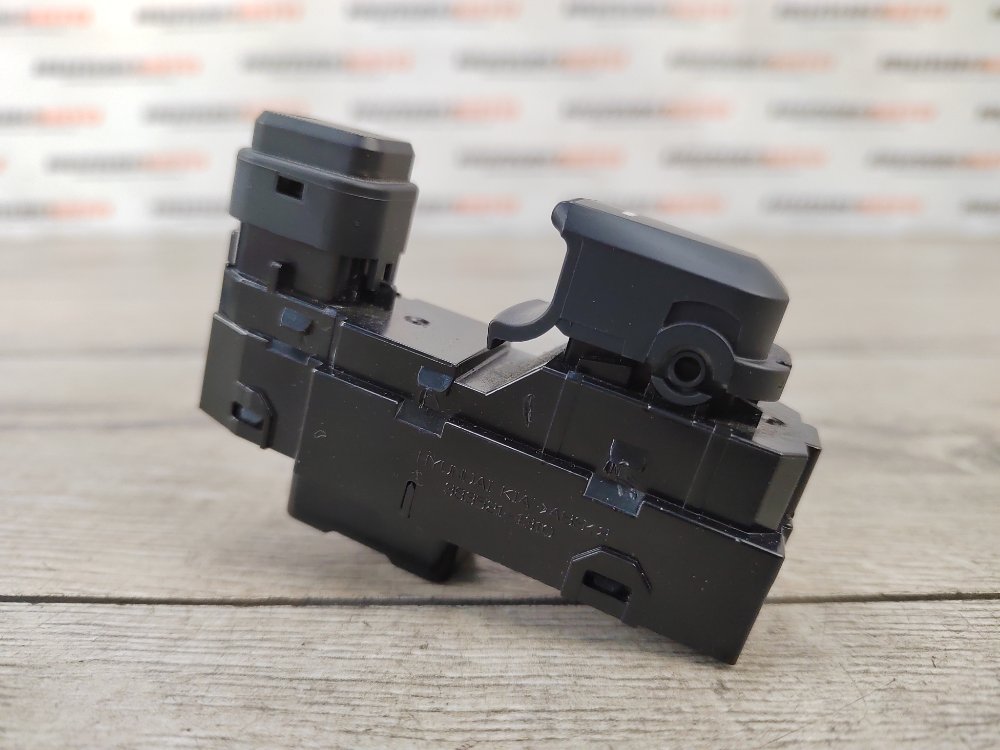 Кнопка стеклоподъемника, 1100 рублей, Москва