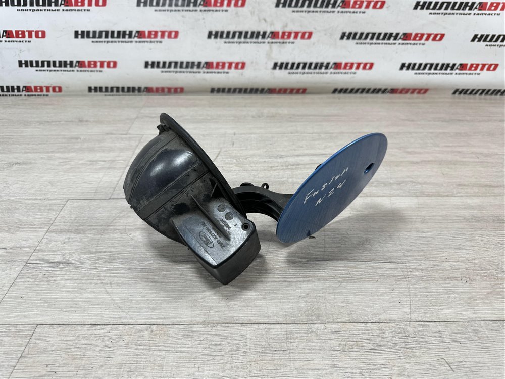 Лючок топливного бака, 500 рублей, Севастополь