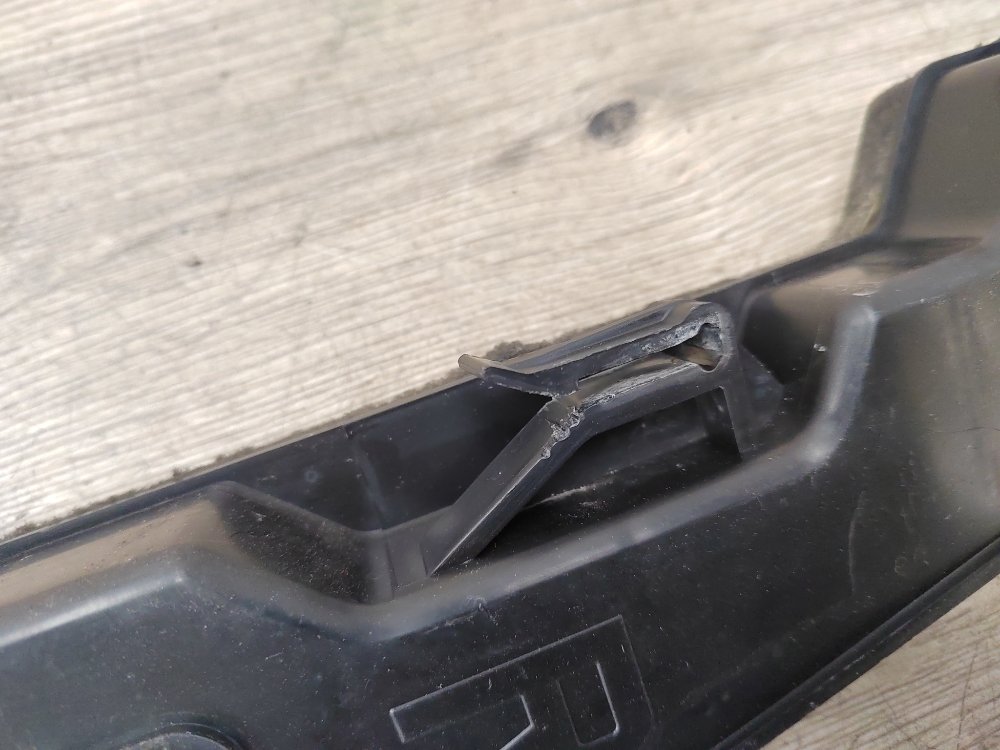 Дефлектор радиатора, 1200 рублей, Москва