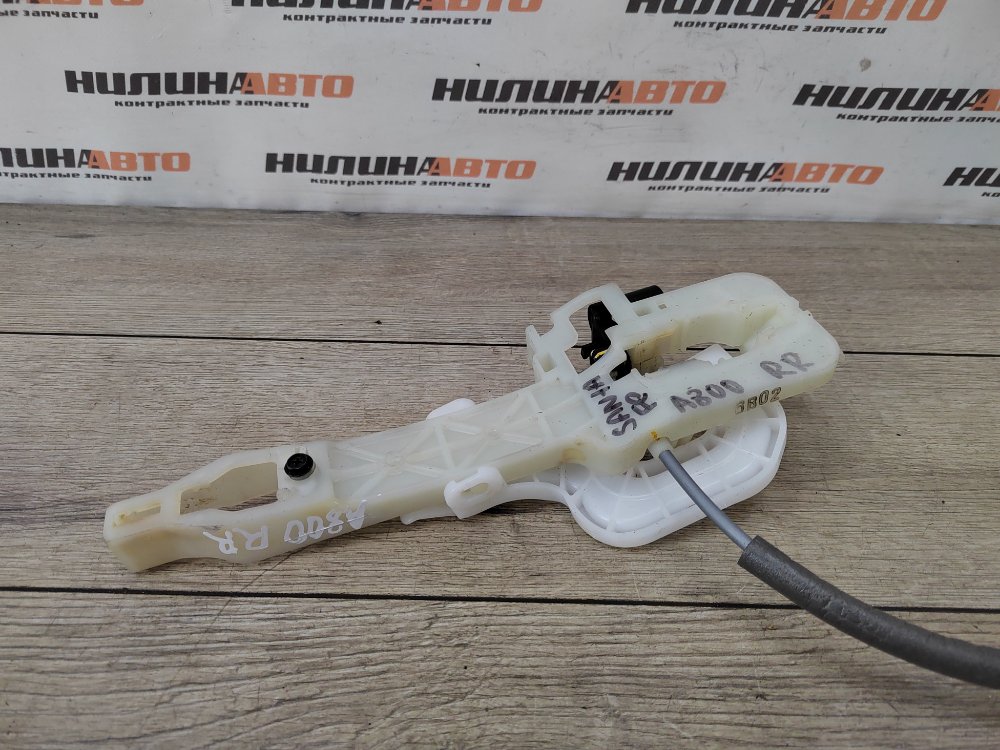 Кронштейн ручки двери, 700 рублей, Москва