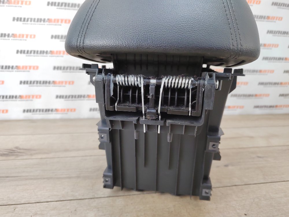 Подлокотник, 4500 рублей, Москва