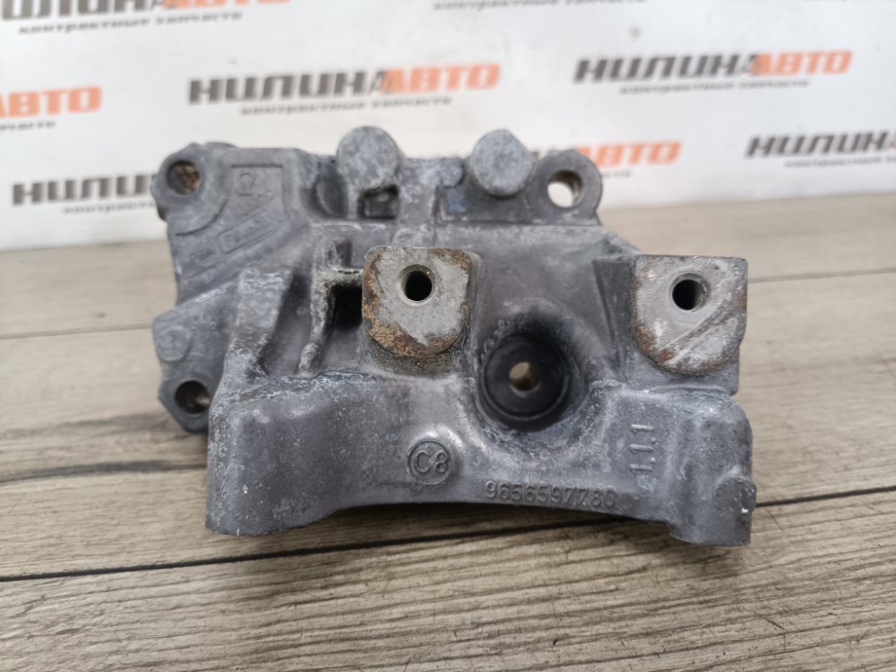 Кронштейн топливного фильтра, 700 рублей, Москва