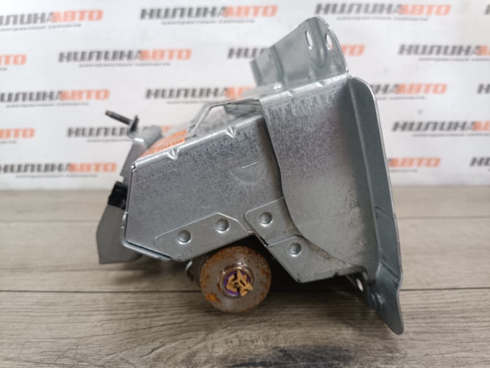 Подушка безопасности в торпедо, 1800 рублей, Москва