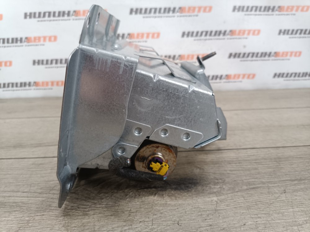 Подушка безопасности в торпедо, 1800 рублей, Москва