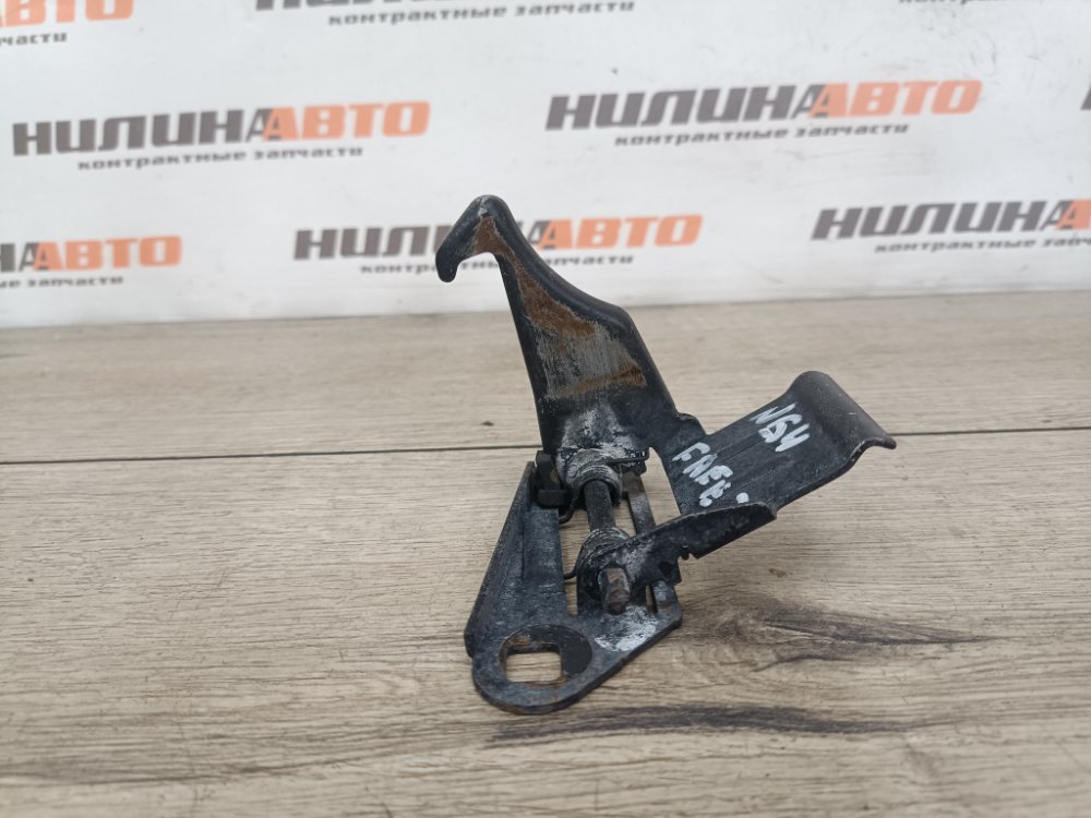 Крюк замка капота, 500 рублей, Москва