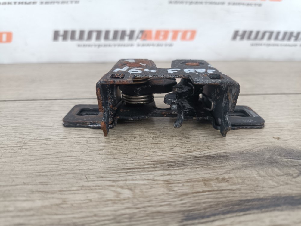 Замок капота, 800 рублей, Москва