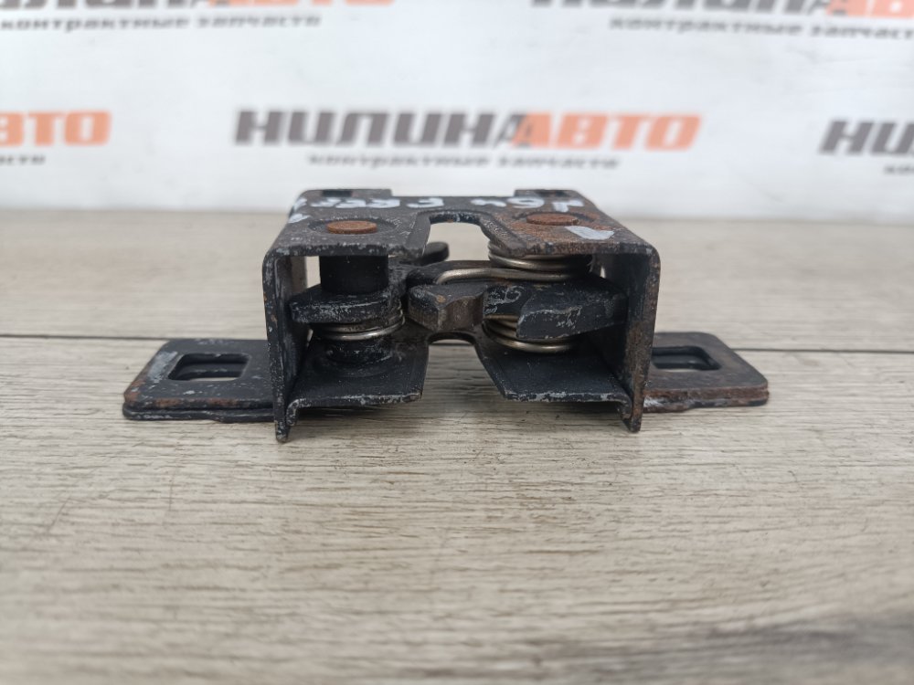 Замок капота, 800 рублей, Москва