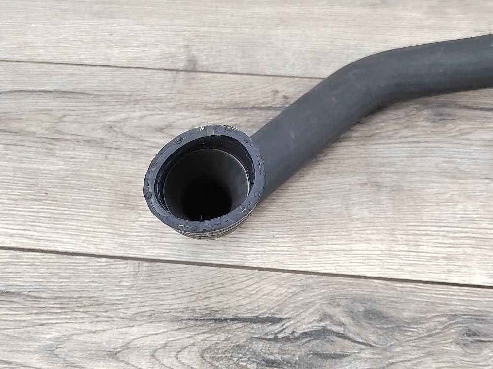 Патрубок системы охлаждения, 1200 рублей, Москва