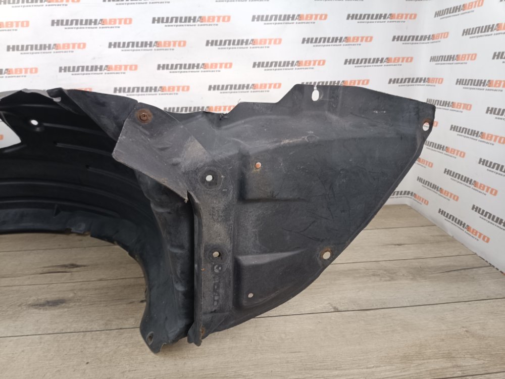 Подкрылок, 5000 рублей, Москва