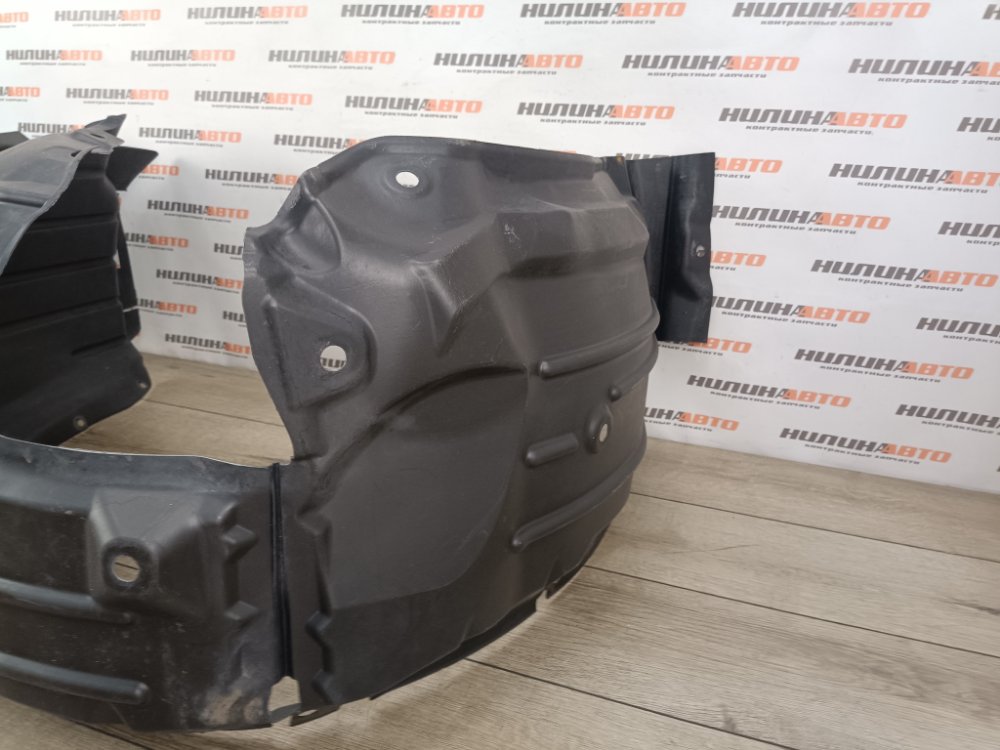 Подкрылок, 5000 рублей, Москва