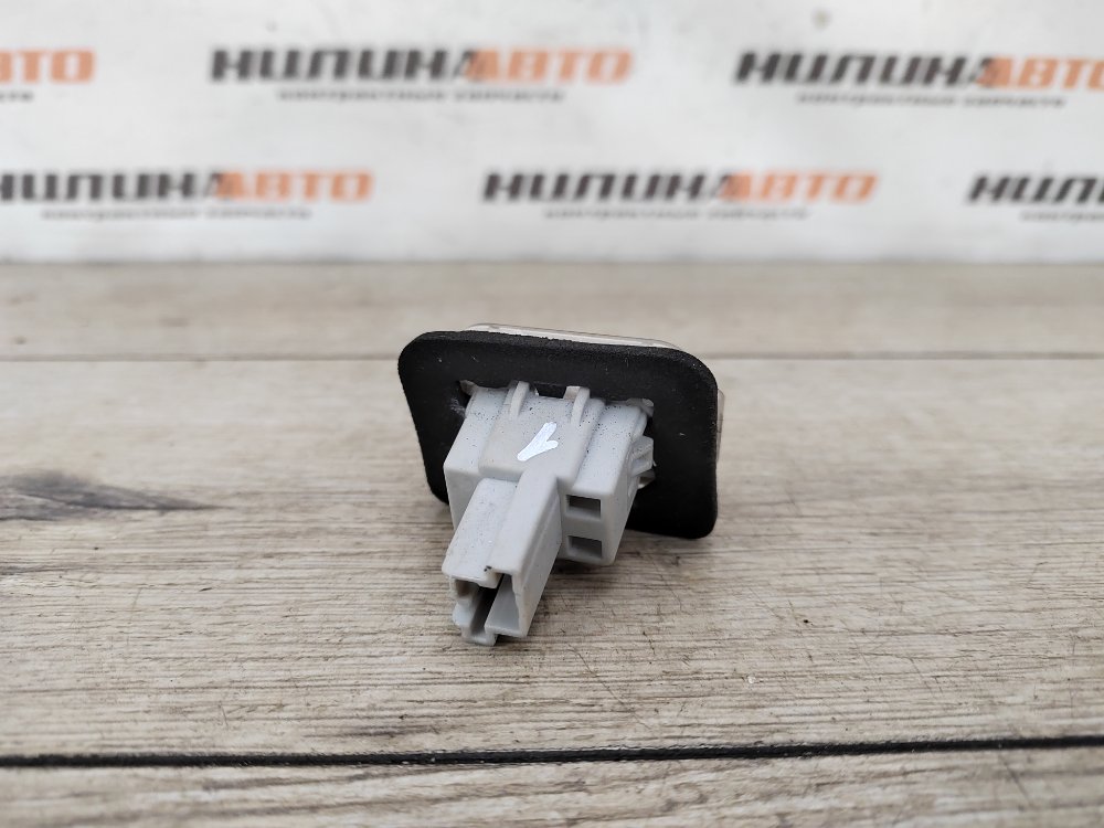 Фонарь подсветки номера, 500 рублей, Москва