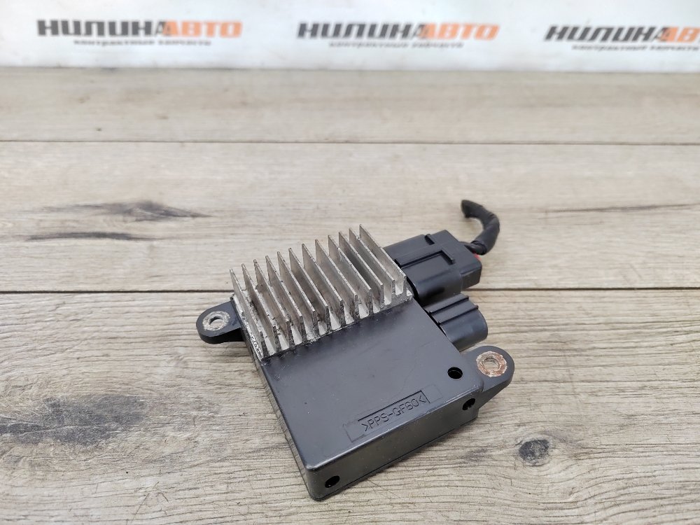 Блок управления вентилятором, 1000 рублей, Москва