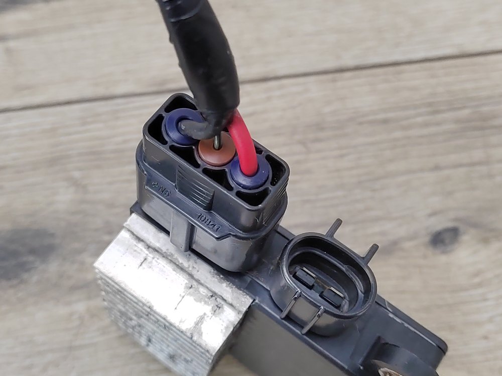 Блок управления вентилятором, 1000 рублей, Москва