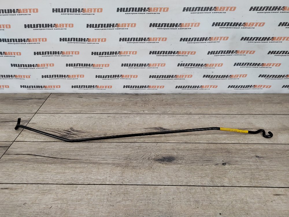 Упор капота, 600 рублей, Москва