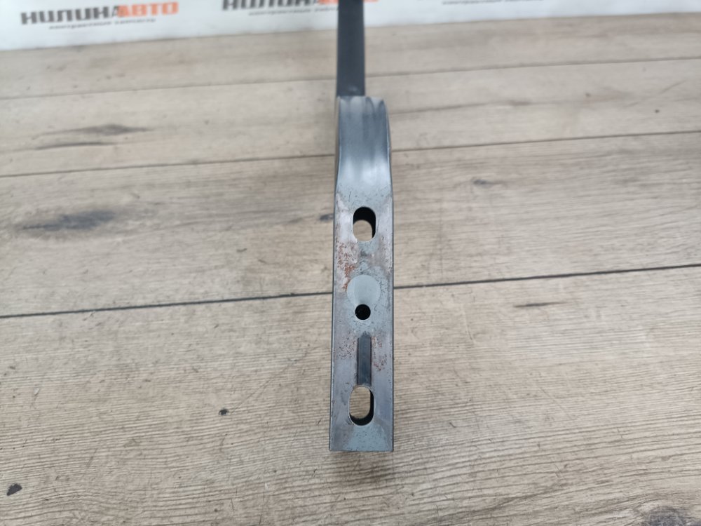 Петля крышки багажника, 3200 рублей, Москва