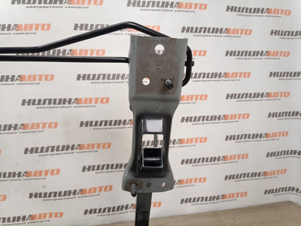 Петля крышки багажника, 3200 рублей, Москва